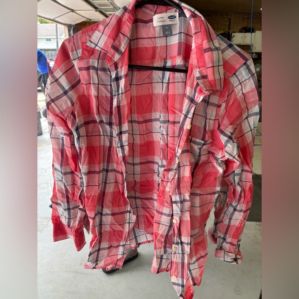 Old Navy Light Weight Button Up Flannel Print